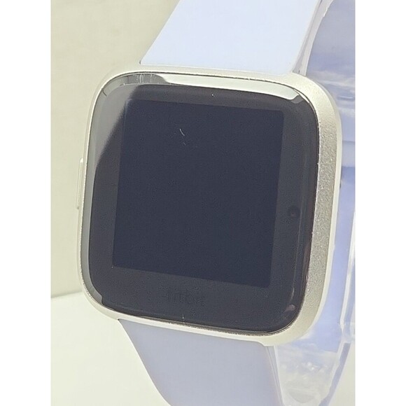Fitbit Versa Lite Smartwatch Activity Tracker Heart Rate GPS With Charger - Picture 4 of 11